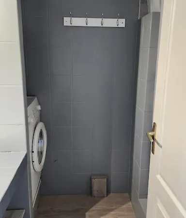 Mini Favone Lägenhet *